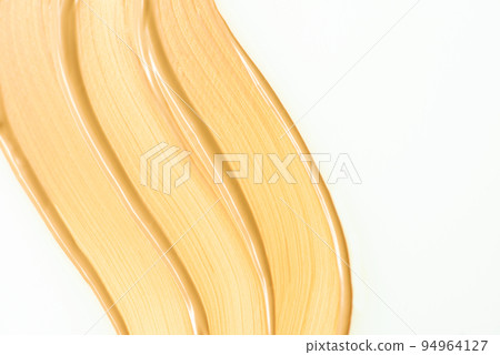 Liquid foundation color sample that expresses fresh texture 94964127