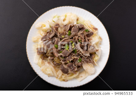 炒胗蒜鹽白菜 94965533