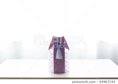 The remains of a dog, a funeral urn, a bone 94967244