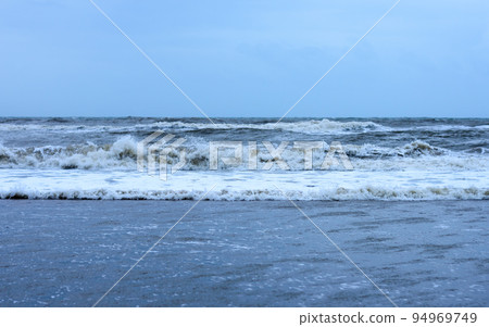 Blue Sea Waves against clear blue sky horizon. Nature Background. 94969749