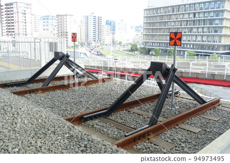 軌道盡頭，終點站，終點站 94973495