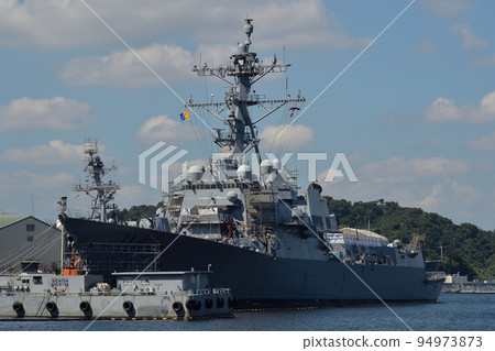 美國海軍拉爾夫約翰遜在橫須賀 94973873