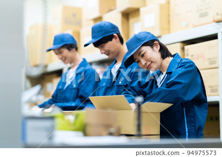 Business Factory Manufacturing Warehouse Distribution Transportation Packing 94975573
