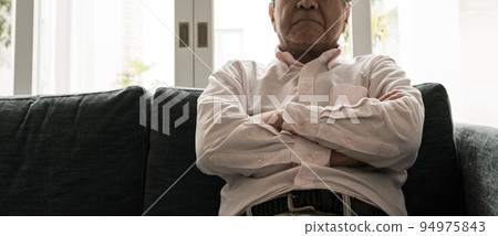 煩惱 苦惱 擔心 94975843