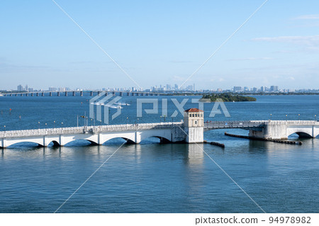 Drawbridge on Venetian Causeway between Miami and Miami Beach, Florida. Drawbridge on Venetian Causeway between Miami and Miami Beach, Florida. 94978982