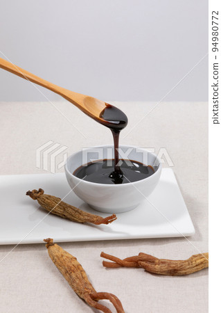 oriental, medicinal root plant, fresh ginseng 94980772