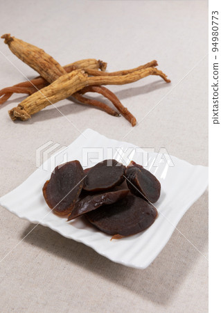 oriental, medicinal root plant, fresh ginseng 94980773