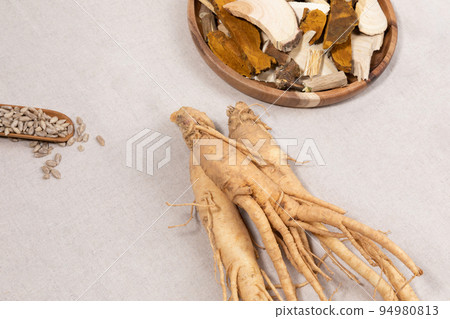 oriental, medicinal root plant, fresh ginseng 94980813