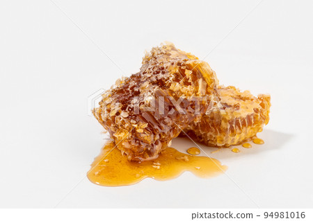 sliced honeycomb 94981016