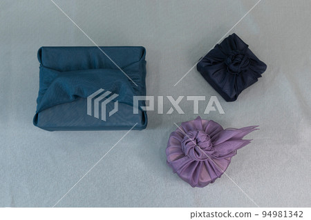 Korean traditional gift packaging with silk clothes 94981342
