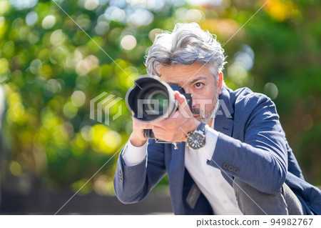 Cameraman ball bokeh 94982767