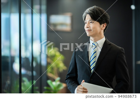 他50多歲的商人 94988673