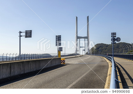 Toll road in Nagasaki, Goddess Bridge [Nagasaki City, Nagasaki Prefecture] 94990698