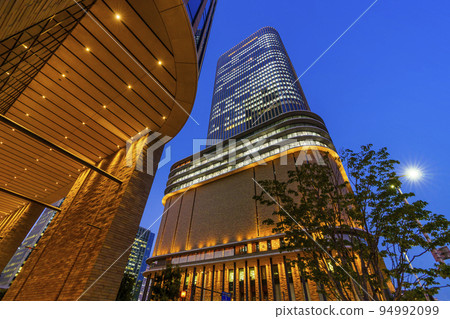 Nakanoshima Skyscrapers Twilight/Night View 94992099