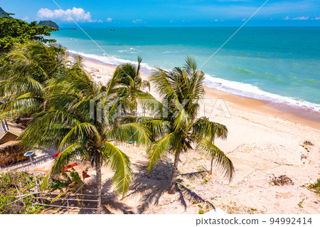 Hat Khanom beach in Mu Koh Thale Tai National Park, in Nakhon Si Thammarat, Thailand Hat Khanom beach in Mu Koh Thale Tai National Park, in Nakhon Si Thammarat, Thailand 94992414