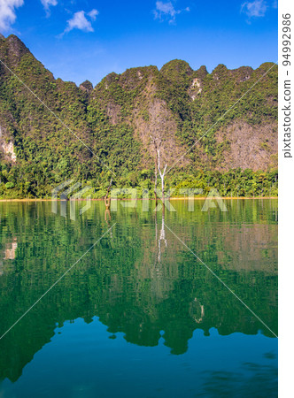 View of Khao Sok national park Cheow Lan Dam lake in Surat Thani, Thailand 94992986