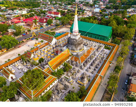 Aerial view of Wat Phra Mahathat Woramahawihan temple in Nakhon Si Thammarat, Thailand Aerial view of Wat Phra Mahathat Woramahawihan temple in Nakhon Si Thammarat, Thailand 94993298