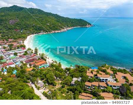 Aerial view of Haad Rin beach or Hat Rin in Ko Pha Ngan, Thailand 94993727