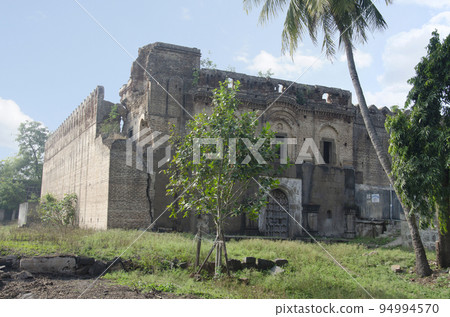 Ruins of the Holkar Wada or fort, the birthplace of King Yashwant Rao Holkar, located at Wafgaon, near Pune, Maharashtra, India Ruins of the Holkar Wada or fort, the birthplace of King Yashwant Rao Holkar, located at Wafgaon, near Pune, Maharashtra, India 94994570