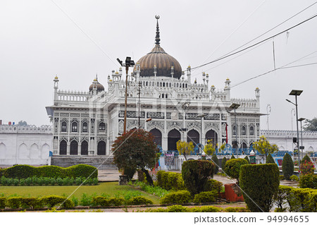 Facade of Chota Imambara initially a congregation hall for Shia Muslims. Built by Muhammad Ali Shah, Lucknow, Uttar Pradesh, India Facade of Chota Imambara initially a congregation hall for Shia Muslims. Built by Muhammad Ali Shah, Lucknow, Uttar Pradesh, India 94994655
