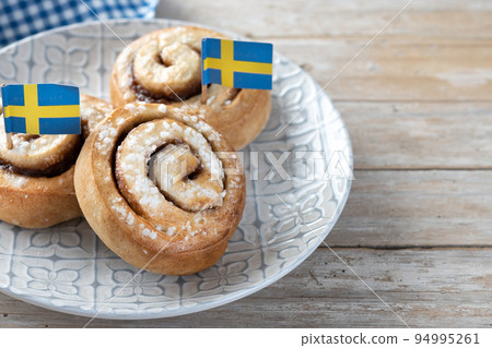 Cinnamon rolls buns. Kanelbulle Swedish dessert 94995261