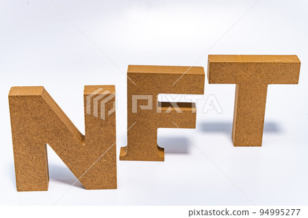 切割字母 NFT 94995277