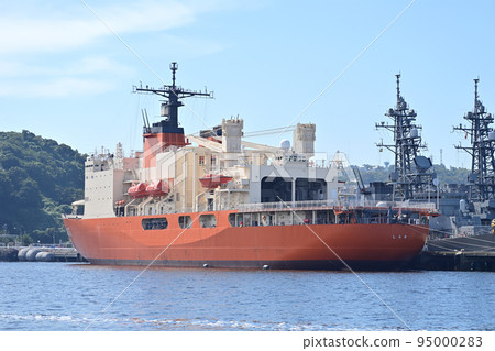 Maritime Self-Defense Force icebreaker Shirase type AGB-5003 Shirase Maritime Self-Defense Force icebreaker Shirase type AGB-5003 Shirase 95000283