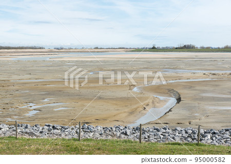 Extra large panoramic view over the Zwin nature reserve with a tidal inlet 95000582