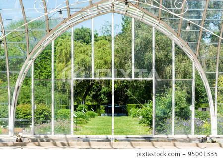 Meise, Flanders - Belgium -  Detail of the glasshouse window of the Balat greenhouse 95001335