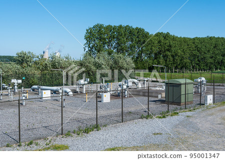 Zeeland- The Netherlands -  Gas power reactor and transmission industrial installation 95001347