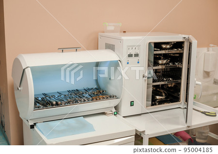 Medical ultraviolet sterilizer. Medical autoclave with instruments. Proctology Medical ultraviolet sterilizer. Medical autoclave with instruments. Proctology 95004185