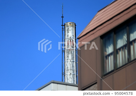 公共浴室煙囪的圖像 公共浴室煙囪的圖像 95004578