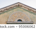 Dormer window with bas-relief 95006062