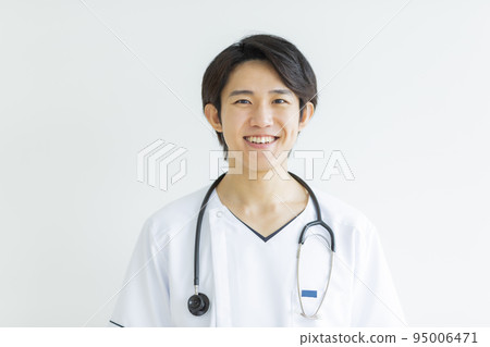 White coat male doctor nurse 95006471