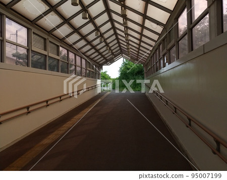 地下通道 地下通道 95007199
