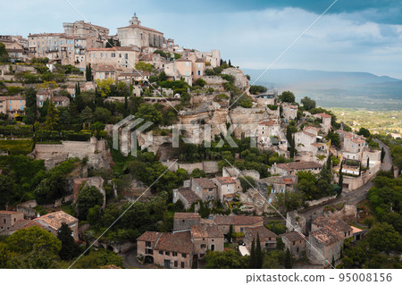 provencale commune Gordes provencale commune Gordes 95008156