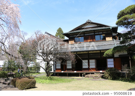 The restored Mitsui family mansion at the Edo-Tokyo Open Air Architectural Museum 95008619