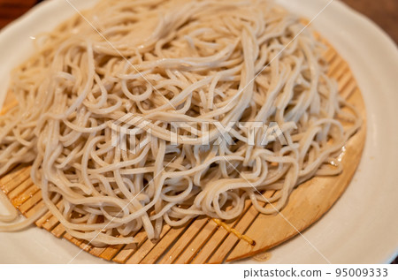[Japan] Zaru soba served at a soba restaurant in Chikuma, Nagano 95009333