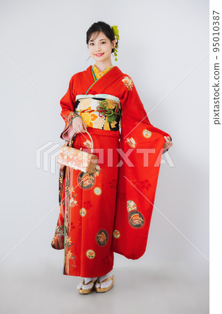 紅色風衣全身 紅色風衣全身 95010387