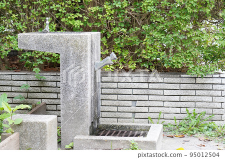 公園飲水機 95012504