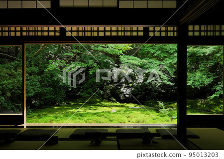 Ruriko-in The view overlooking the lapis lazuli garden Ruriko-in The view overlooking the lapis lazuli garden 95013203