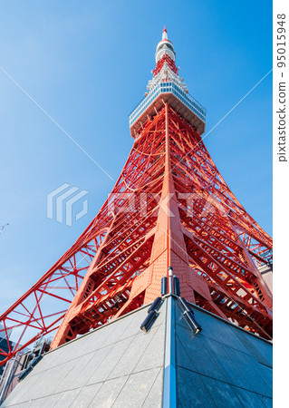 “東京”藍天和東京塔 95015948