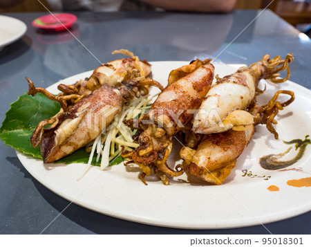 Fried Rolls (Lock Tube) 95018301