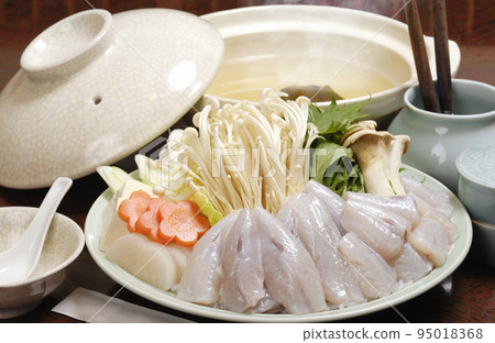 Fugu Chiri Hot Pot Fugu Chiri Hot Pot 95018368
