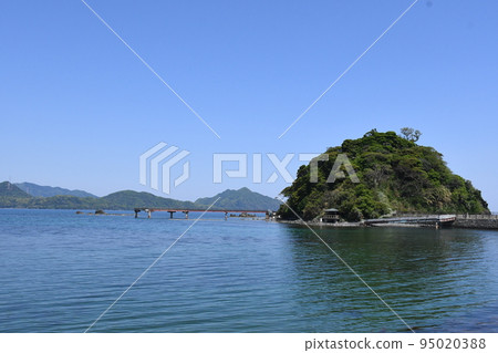 從若狹高濱釣魚公園看到的高島 從若狹高濱釣魚公園看到的高島 95020388