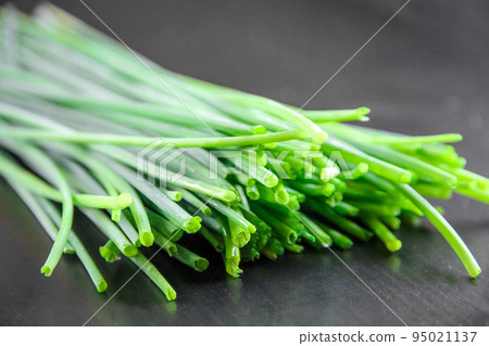 Bunch of chives closeup view Bunch of chives closeup view 95021137