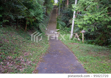 前往島根半島的Makuragiyama的Kazoji寺的方法 95021720