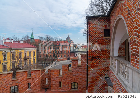 Wawel hill with cathedral and castle in Krakow Wawel hill with cathedral and castle in Krakow 95022045