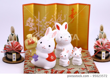 一隻兔子 95023572