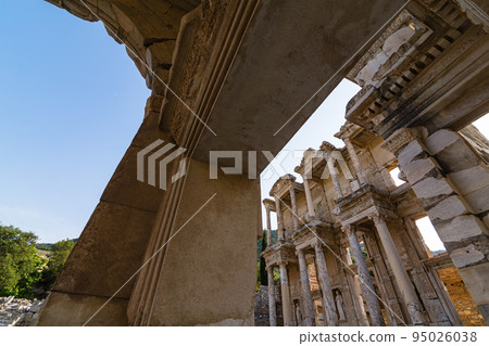 Turkey Library of Celcius seen from the gates of Mazeus and Mithridates in Ephesus Turkey Library of Celcius seen from the gates of Mazeus and Mithridates in Ephesus 95026038